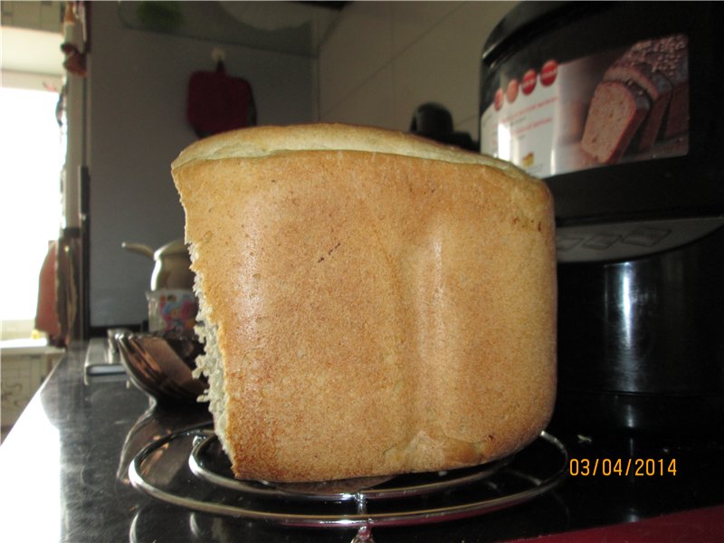 Pane italiano in una macchina per il pane