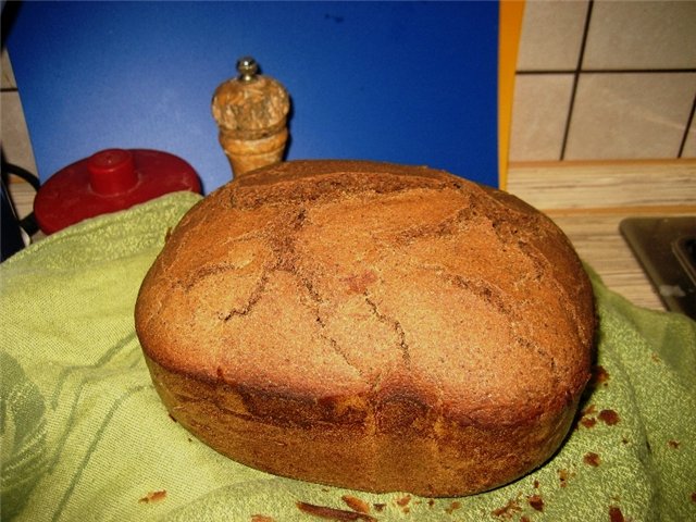 El pan de centeno con natillas es real (sabor casi olvidado). Métodos de horneado y aditivos.