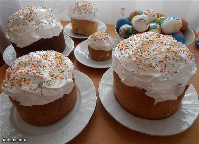 Torta Pokhlebkin e il suo adattamento a una macchina per il pane (master class)