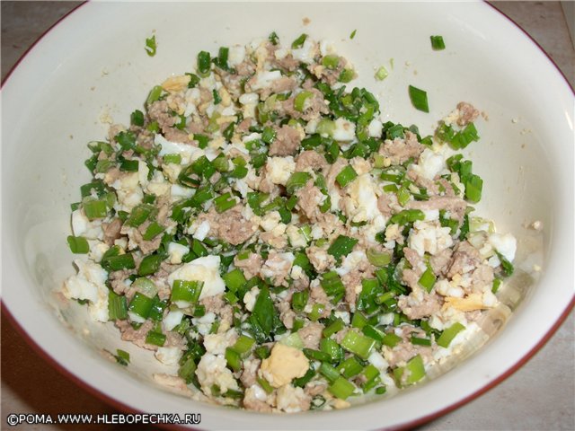 Panqueques con hígado de bacalao y anchoas