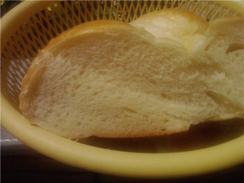 Lithuanian challah in the oven