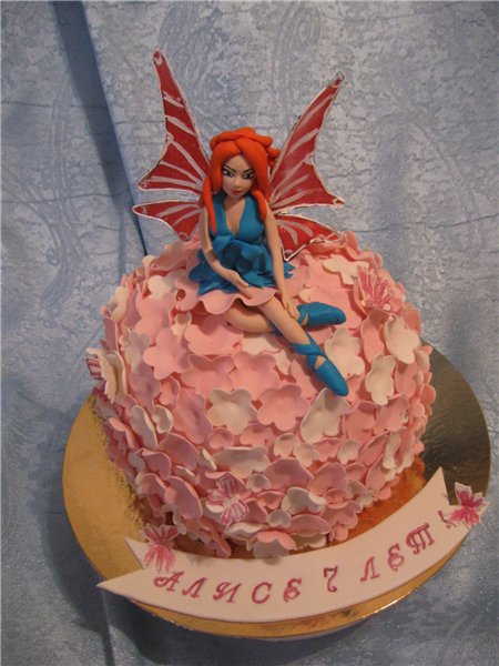 Torte con fate basate sul cartone animato Winx e altri