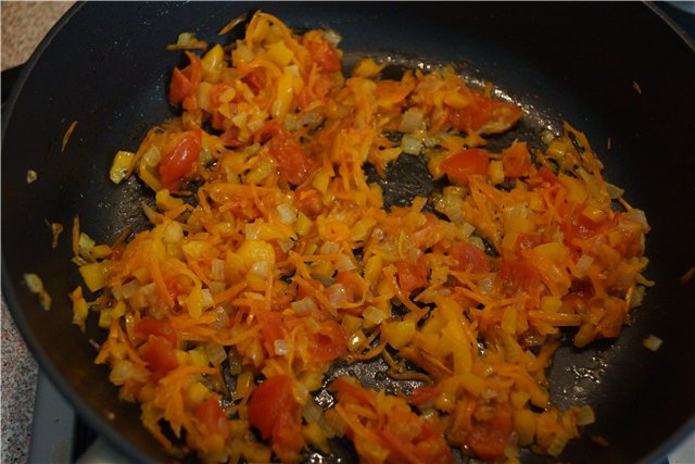 Dorada stuffed with vegetables