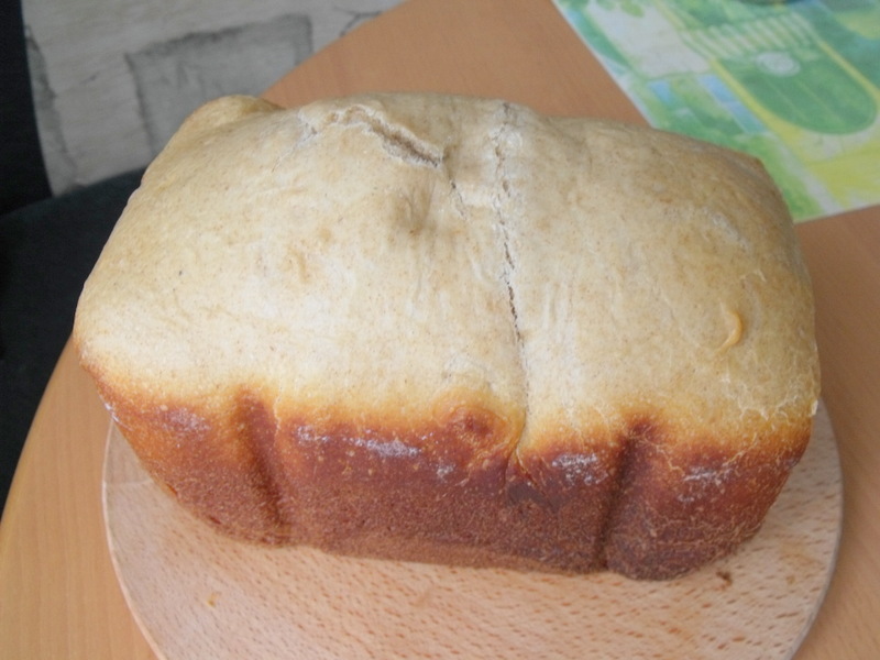 Pane al latte a lievitazione naturale