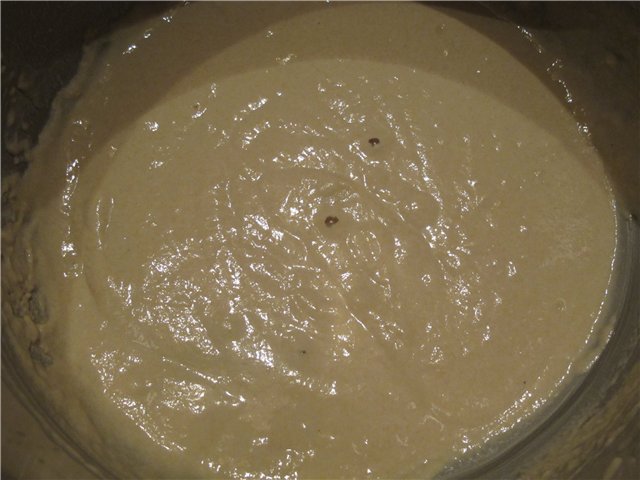 2 grade flour bread on two doughs (in the oven)