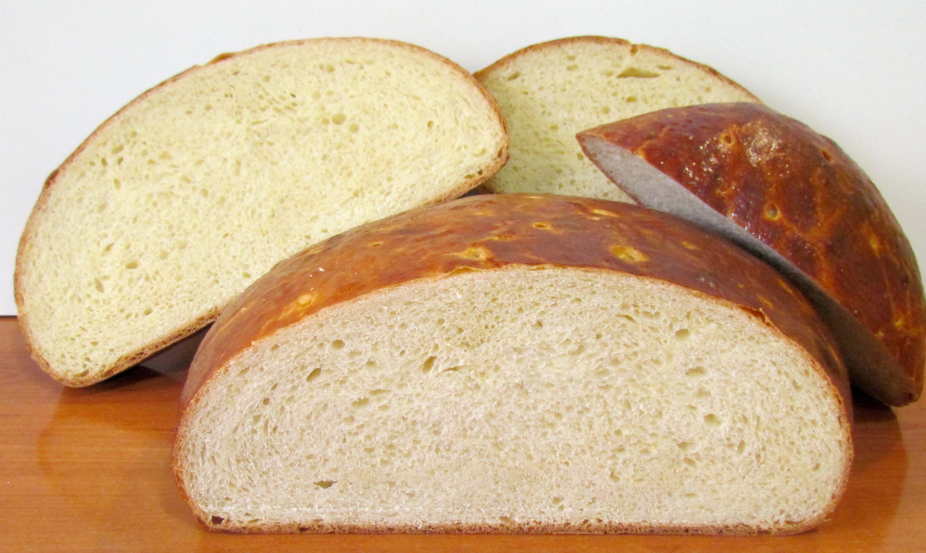 Egg bread in the oven