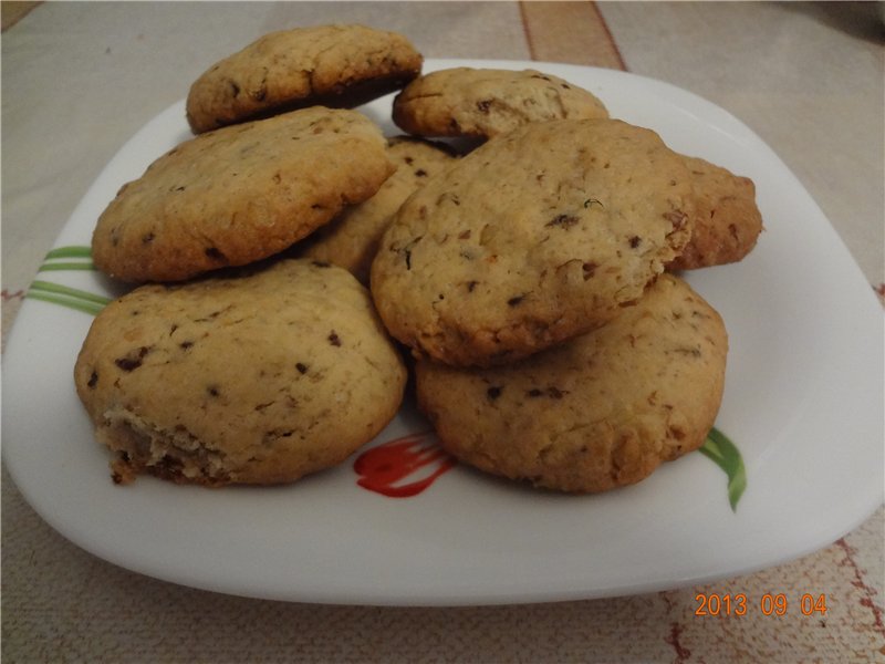 Người phụ nữ cookie với hương thơm cà phê