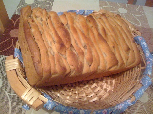 Italiaans brood Pane al latte Fisarmonica in de oven