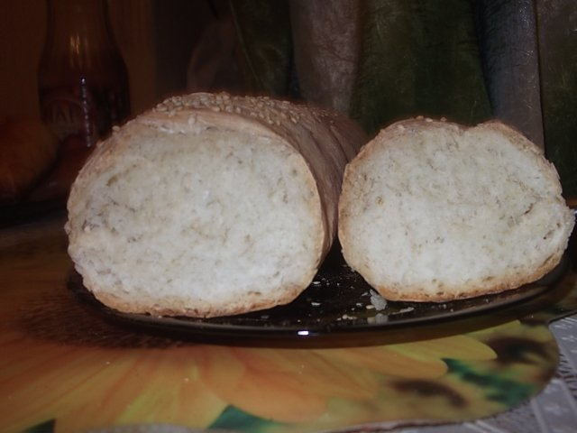 Wheat bread on ripe dough (self-leavening)