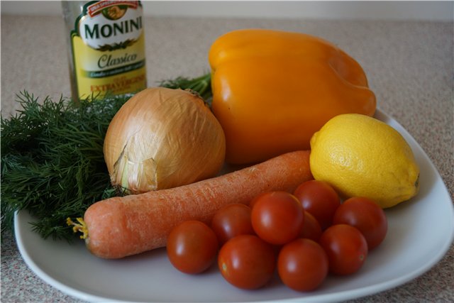 Dorada stuffed with vegetables