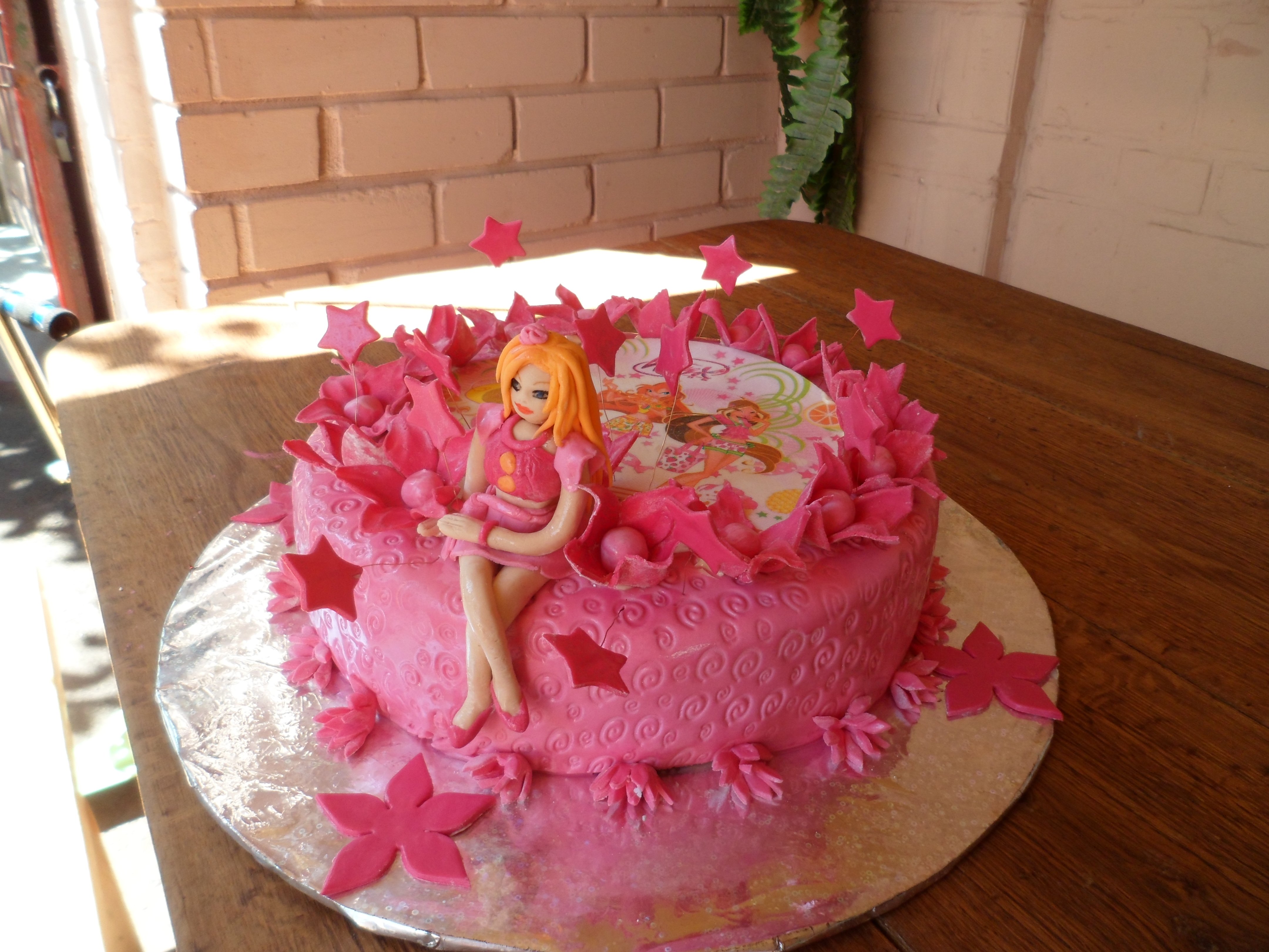 Torte con fate basate sul cartone animato Winx e altri