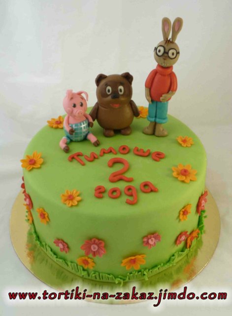 Torte basate sul cartone animato Winnie the Pooh e tutto, tutto, tutto