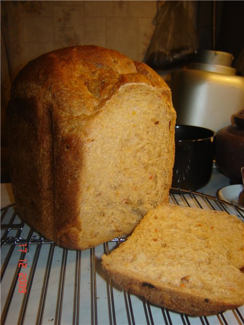 Ungarsk brød i en brødmaker