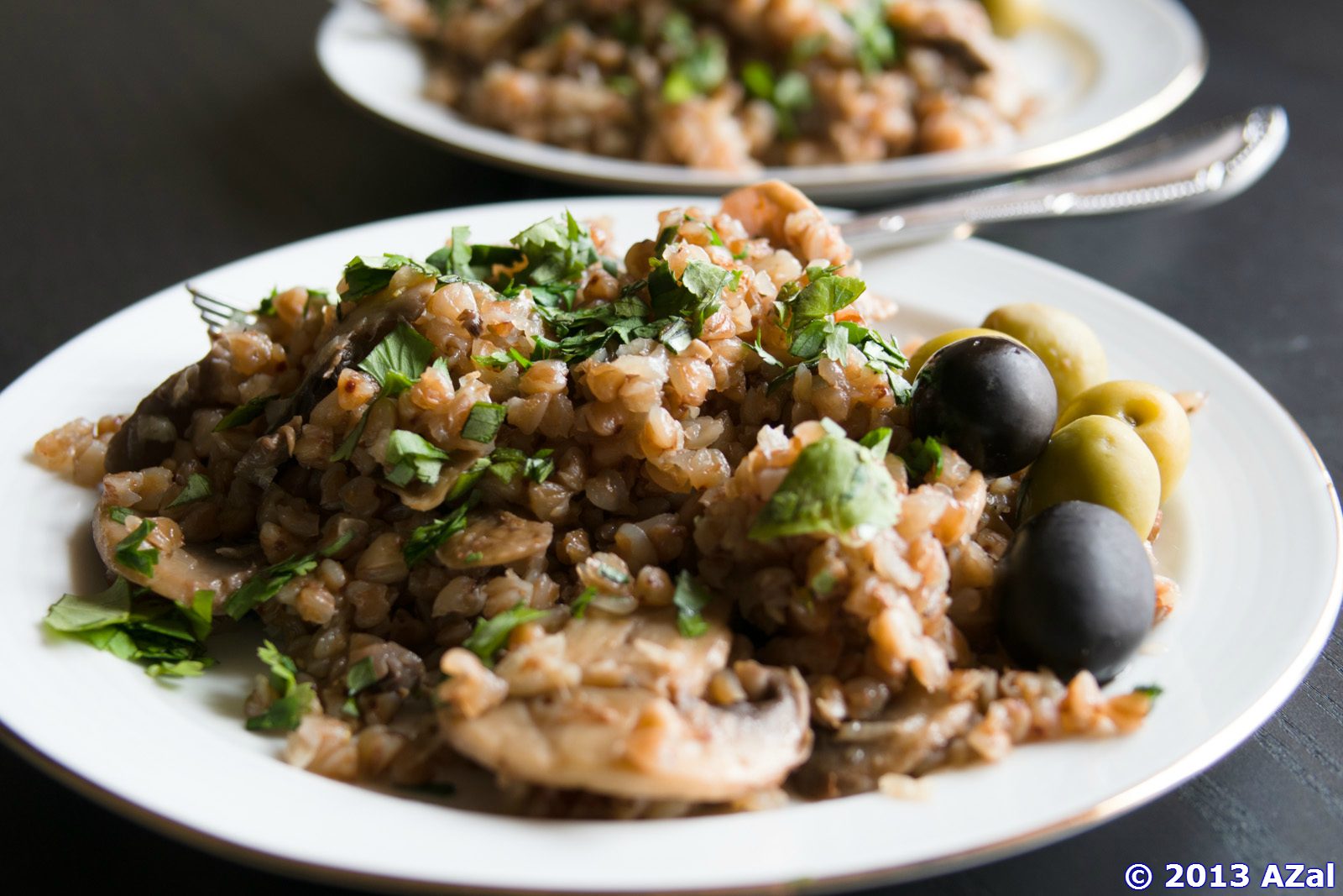 Porridge di grano saraceno con funghi prataioli e cipolle (multicooker Moulinex Minute Cook CE4000)