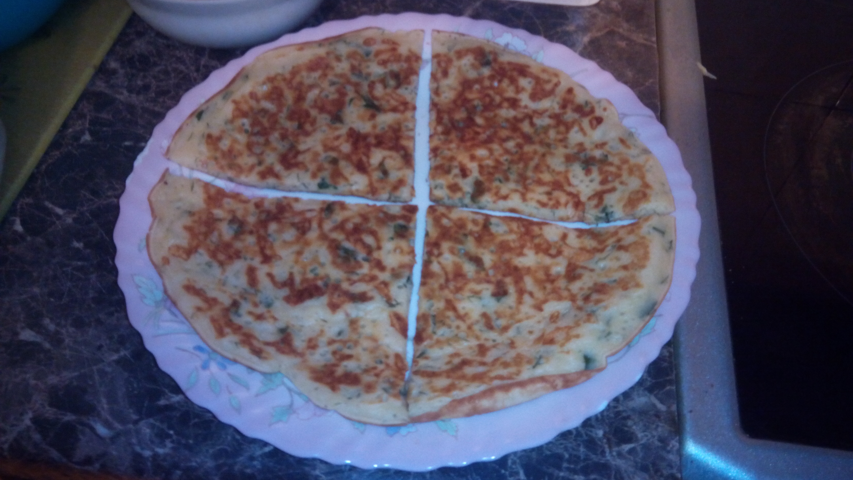 Khachapuri snel op een andere manier in een contactgrill VVK