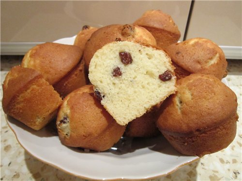 Muffins de cuajada de jengibre con pasas