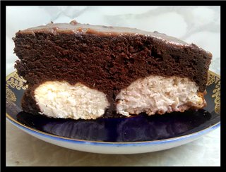 Torta al cioccolato con palline di ricotta