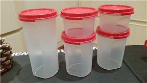 Tupperware จานพลาสติก - บทวิจารณ์