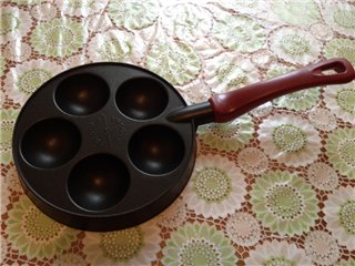 Round Donut Frying Pan (Tako, Danish Donut Frying Pan)