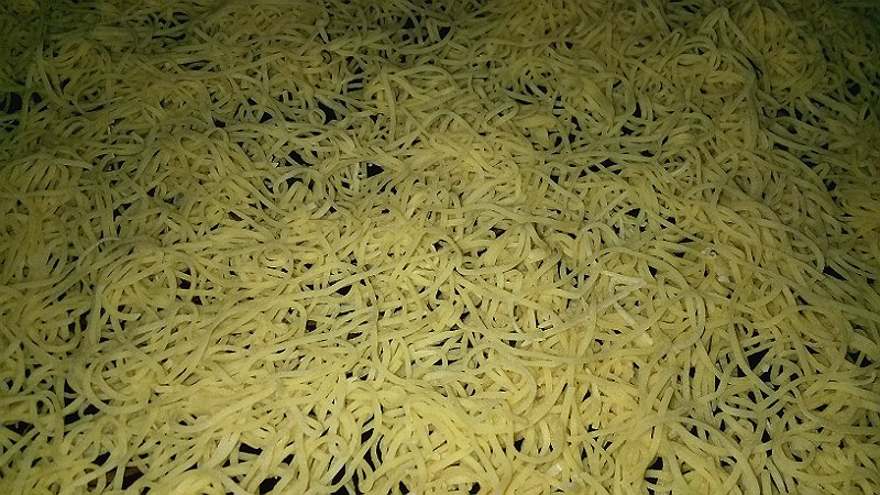 Fideos caseros, ravioles y todo para hacerlos