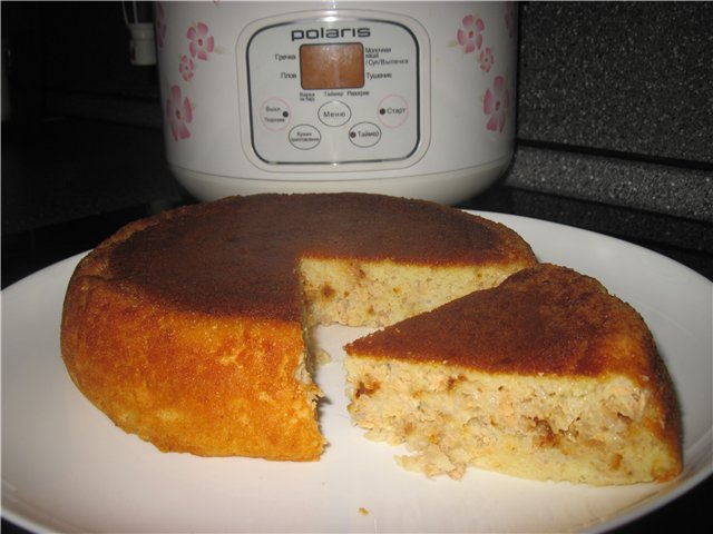 Torta con salmone rosa in scatola (Multicooker Polaris PMC 0508)