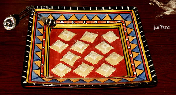 Dumplings and dumplings mold