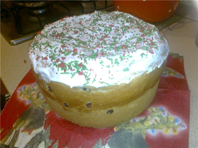 Pastel de Pascua en una olla de cocción lenta