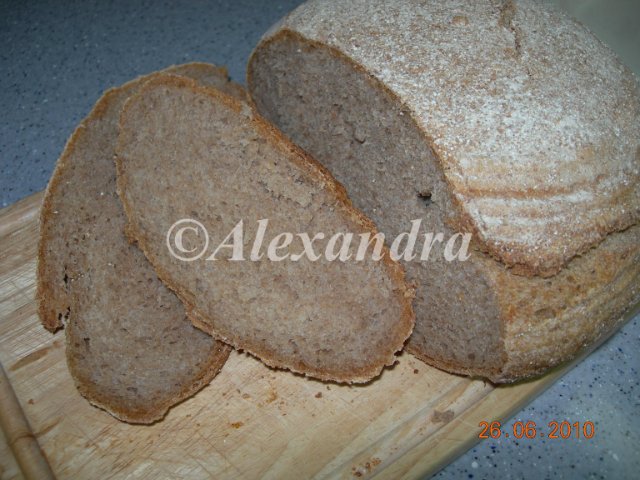 Pane di grano su pasta matura (autolievitazione)