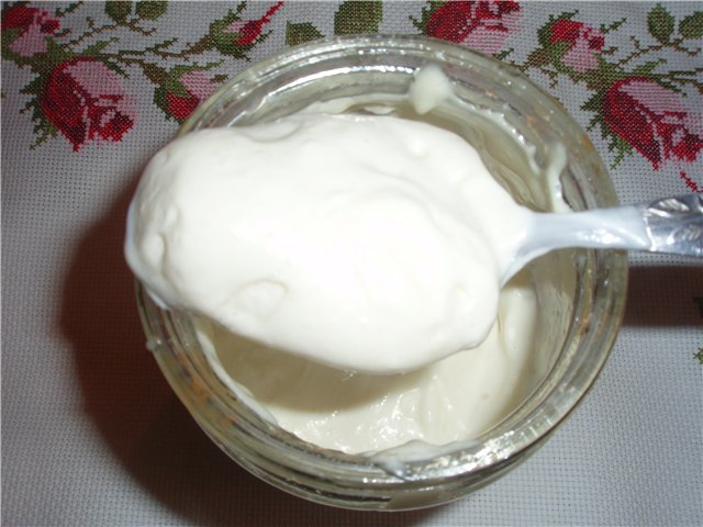 Making mayonnaise