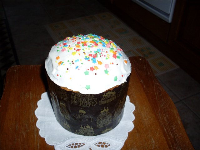 Kulich na may French sourdough