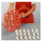 Dumplings and dumplings mold