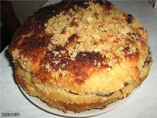 Pastel de crema con picadura de abeja