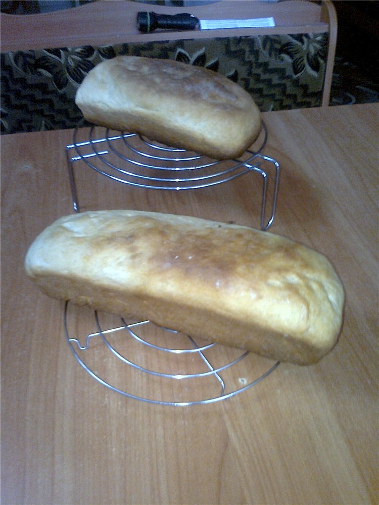 Sour cream bread in the oven