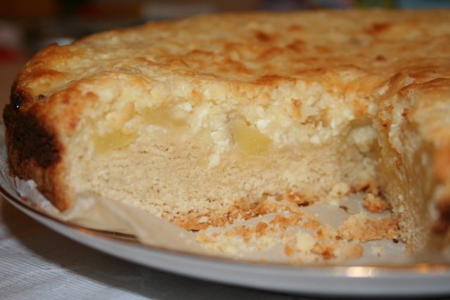 Pastel con relleno de cuajada