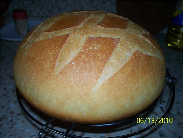 Pane di grano su pasta matura (autolievitazione)