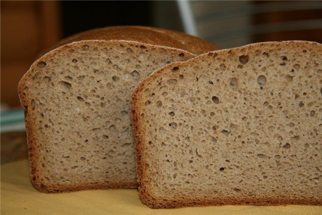 La pasta madre e il pane di Kalvel fatti con esso