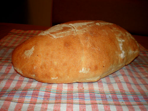 Pan de masa madre francesa en una panificadora