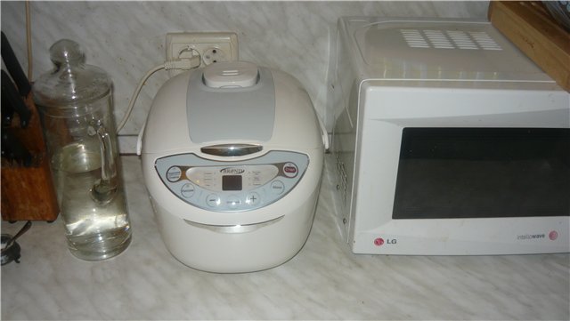 Multicooker Brand 37300 (piccolo)