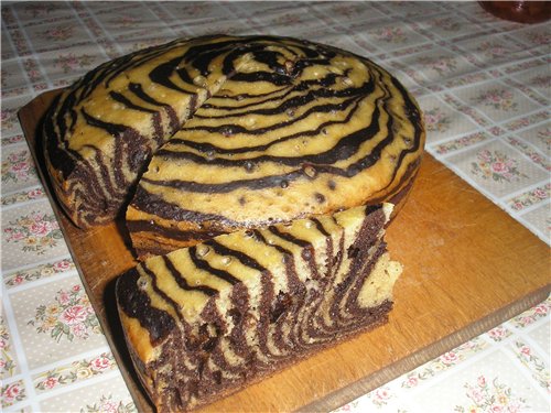 Zebra cake sa isang multicooker Panasonic