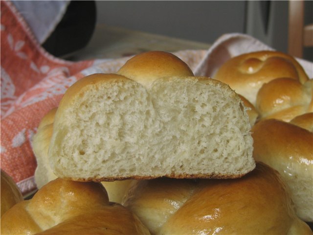 Snack Buns (بقلم كارينا)