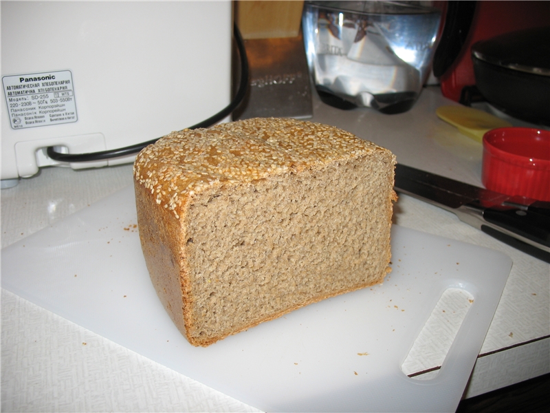 Pane di segale Senza niente (forno, macchina per il pane, pentola a cottura lenta)