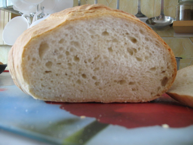 Wheat bread on ripe dough (self-leavening)