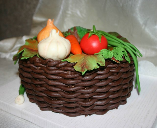 Baskets and braids (cakes)