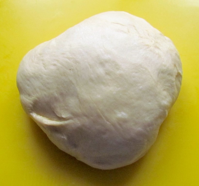 Egg bread in the oven