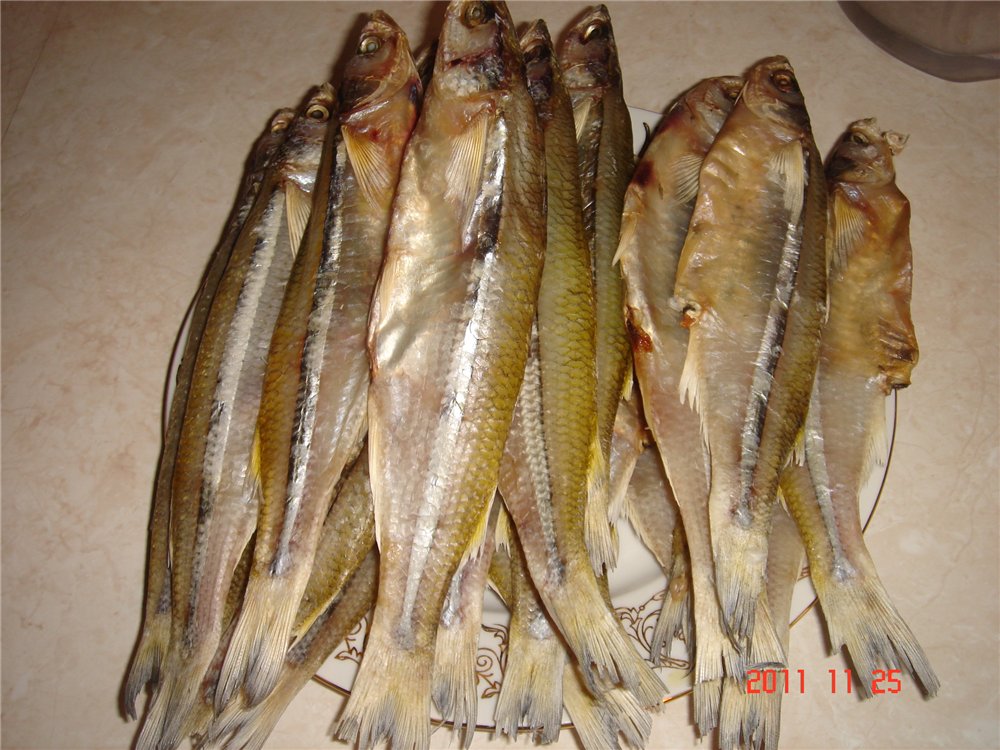 Dried / dried smelt