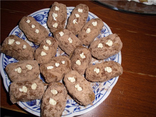 Cake Potatoes with condensed milk