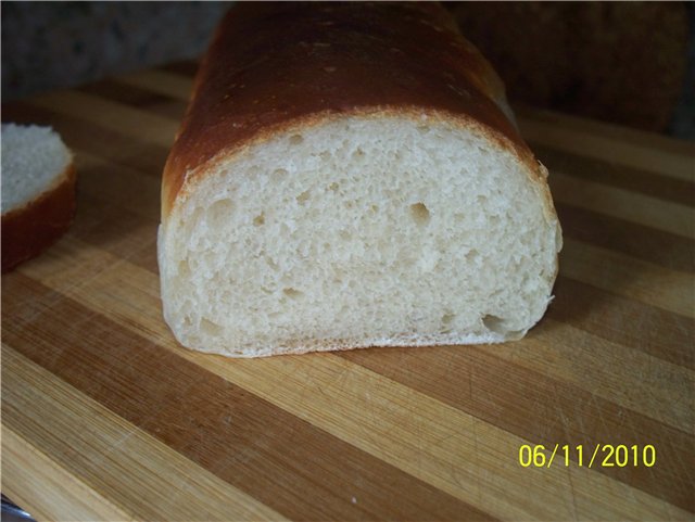 Wheat bread on ripe dough (self-leavening)