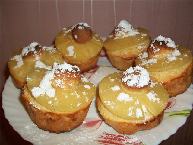 Biscotti alle mandorle all'ananas