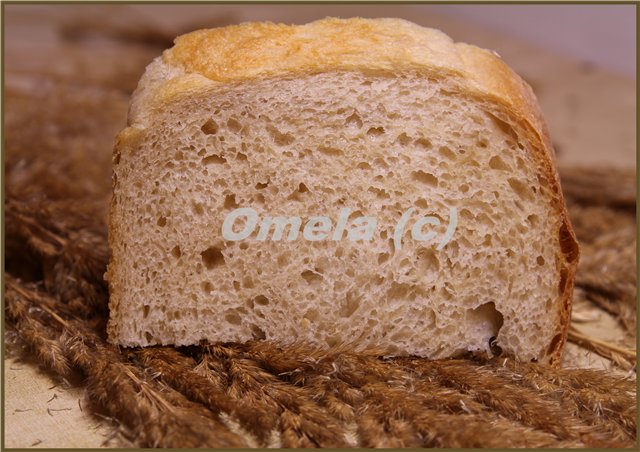 Rond tarwebrood van 1e gehalte bloem (in de oven)