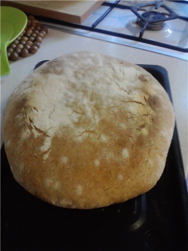 Bread Como (Pane di Como) in the oven (not to be confused with Pane di Come Antico)